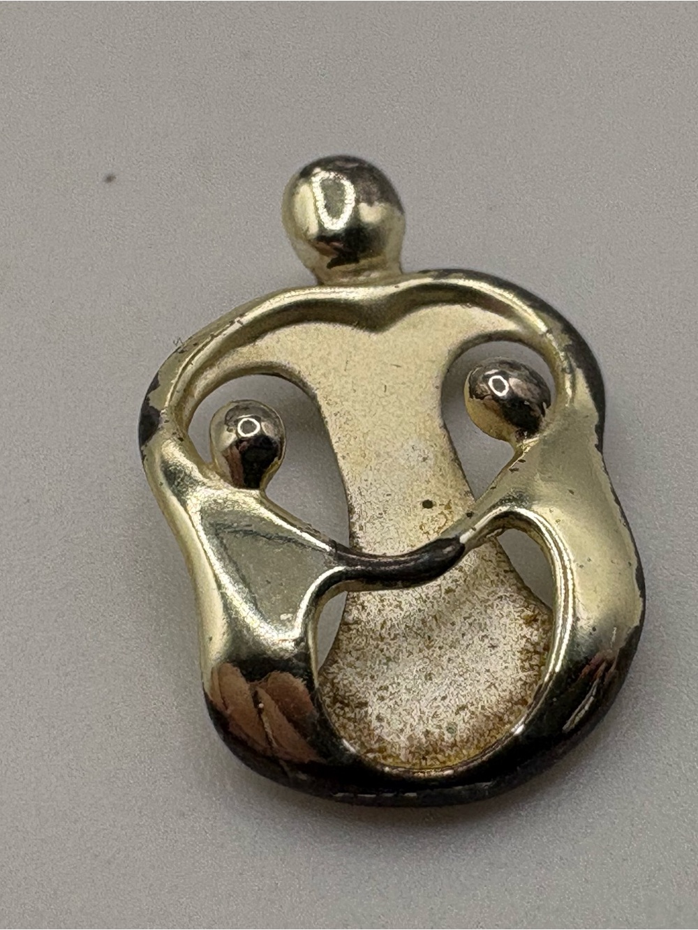 ⁠Vintage Carolyn Pollack Relios 925 Sterling Silver Family Hug Pendant Charm⁠ - Picture 11 of 11